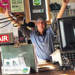 RCR_NZ_musicShow